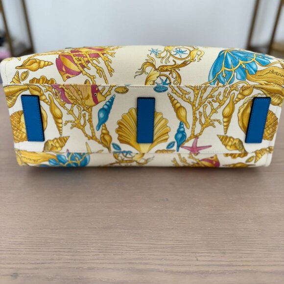 Versace Underwater Barocco La Medusa Large Tote Bag - Picture 8 of 11